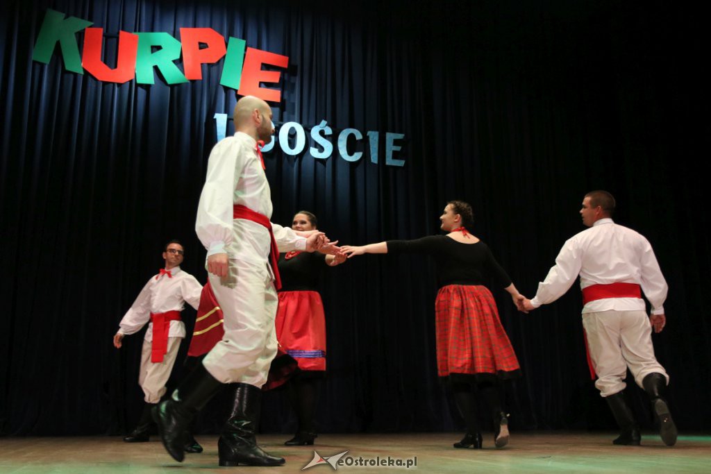 Zespół Pieśni i Tańca Kurpie na Dzień Mamy [WIDEO, ZDJĘCIA] - zdjęcie #61 - eOstroleka.pl