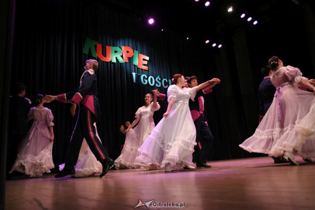 Zespół Pieśni i Tańca Kurpie na Dzień Mamy [WIDEO, ZDJĘCIA] - zdjęcie #20 - eOstroleka.pl