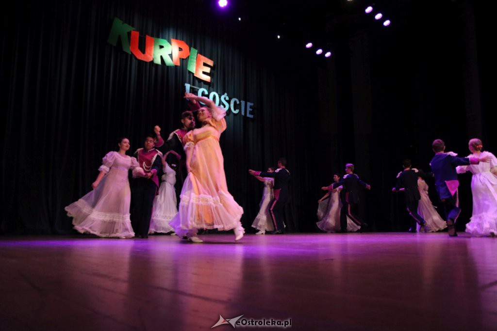 Zespół Pieśni i Tańca Kurpie na Dzień Mamy [WIDEO, ZDJĘCIA] - zdjęcie #18 - eOstroleka.pl