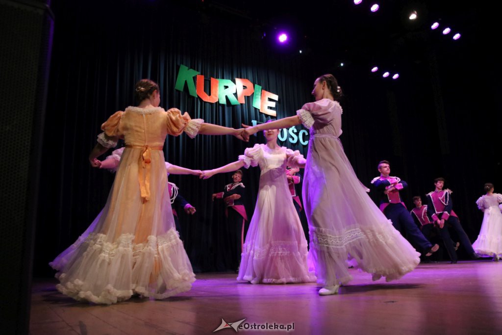 Zespół Pieśni i Tańca Kurpie na Dzień Mamy [WIDEO, ZDJĘCIA] - zdjęcie #10 - eOstroleka.pl