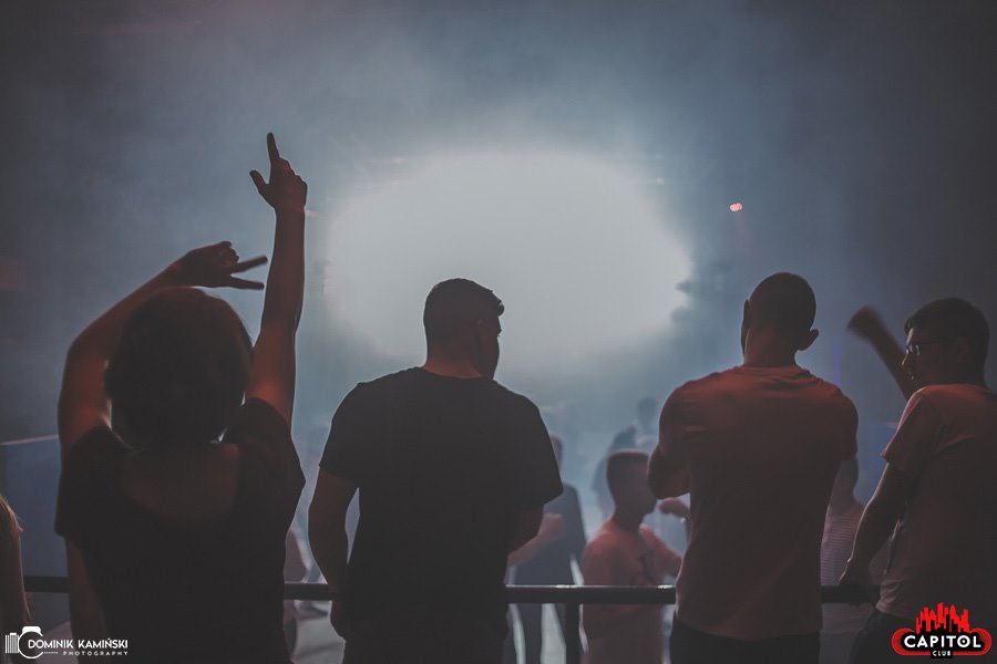 Imprezowy weekend w Clubie Capitol Sypniewo – Malik Montana [24 - 25.05.2019] - zdjęcie #63 - eOstroleka.pl