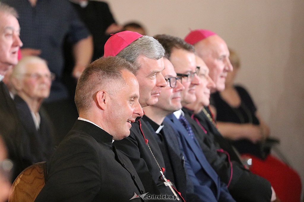  Diecezjalna Pielgrzymka Przyjaciół Rodziny Radia Maryja w Ostrołęce [27.05.2019] - zdjęcie #51 - eOstroleka.pl