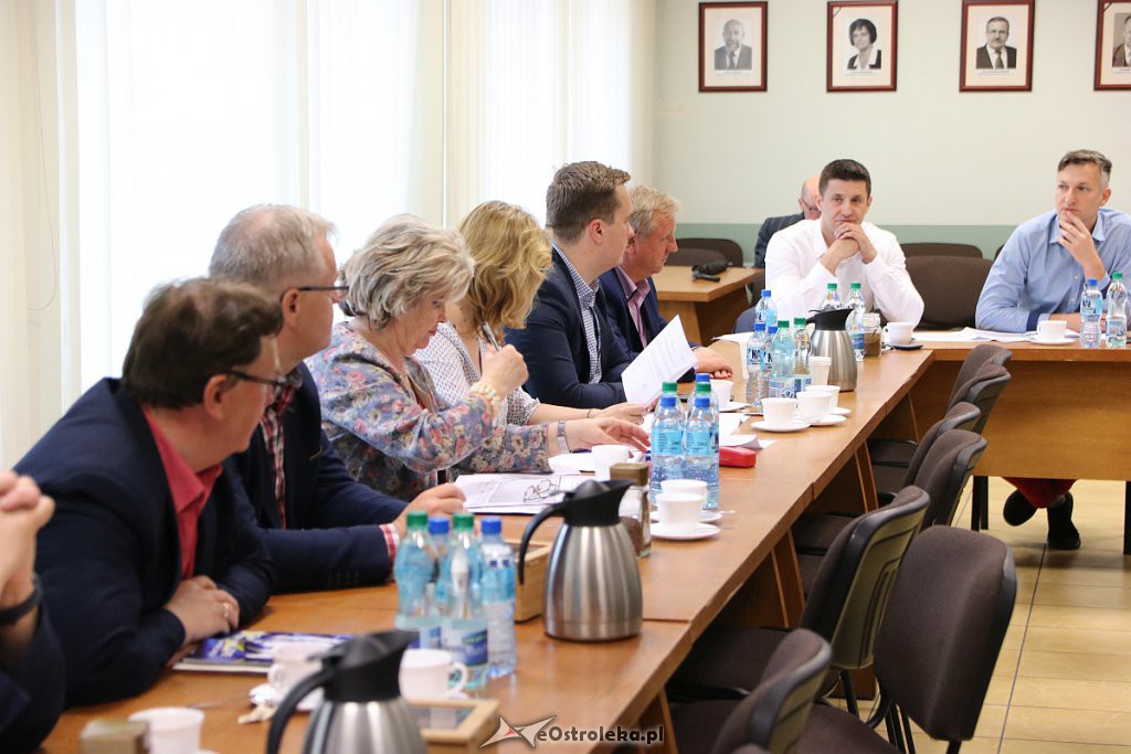 Posiedzenie Komisji Gospodarki Komunalnej, Infrastruktury Technicznej i Ochrony Środowiska Rady Miasta Ostrołęki [28.5.2019] - zdjęcie #7 - eOstroleka.pl