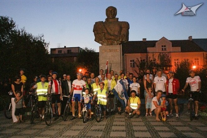 Rowerzyści z Węgier w Ostrołęce (09/08/2010) - zdjęcie #2 - eOstroleka.pl