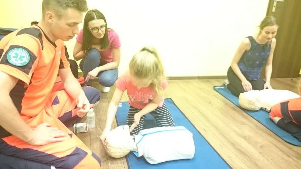 Otwarty kurs pierwszej pomocy z Grupą Ratowniczą Nadzieja [31.05.2019] - zdjęcie #25 - eOstroleka.pl