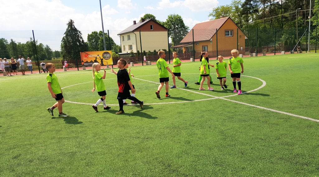 Turniej piłkarski w Obierwi [02.06.2019] - zdjęcie #2 - eOstroleka.pl