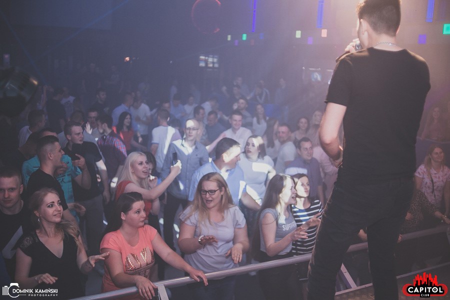 Gala disco w Clubie Capitol Sypniewo [ZDJĘCIA] - zdjęcie #16 - eOstroleka.pl