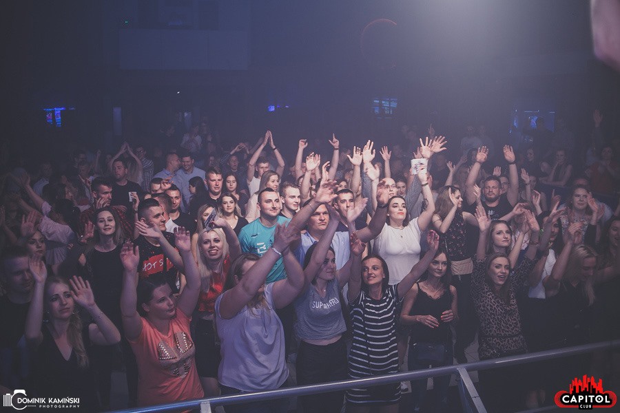 Gala disco w Clubie Capitol Sypniewo [ZDJĘCIA] - zdjęcie #25 - eOstroleka.pl