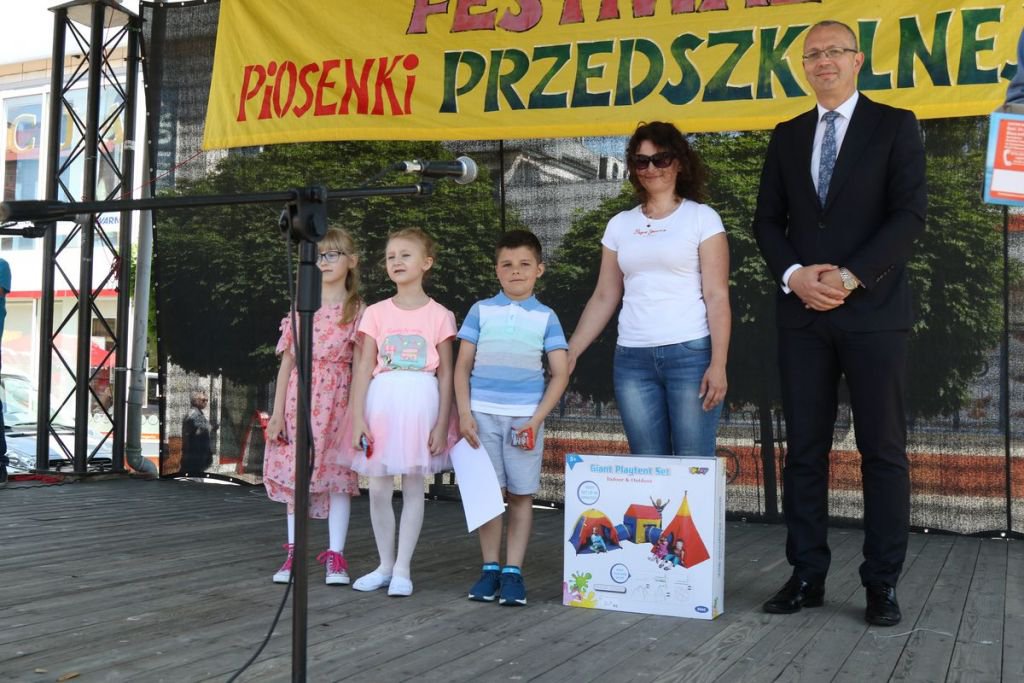 Festiwal Piosenki Przedszkolnej  [31.05.2019] - zdjęcie #17 - eOstroleka.pl