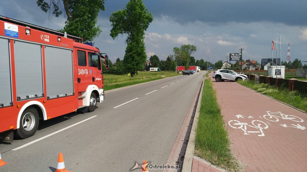 Wypadek w Krukach [06.06.2019] - zdjęcie #6 - eOstroleka.pl