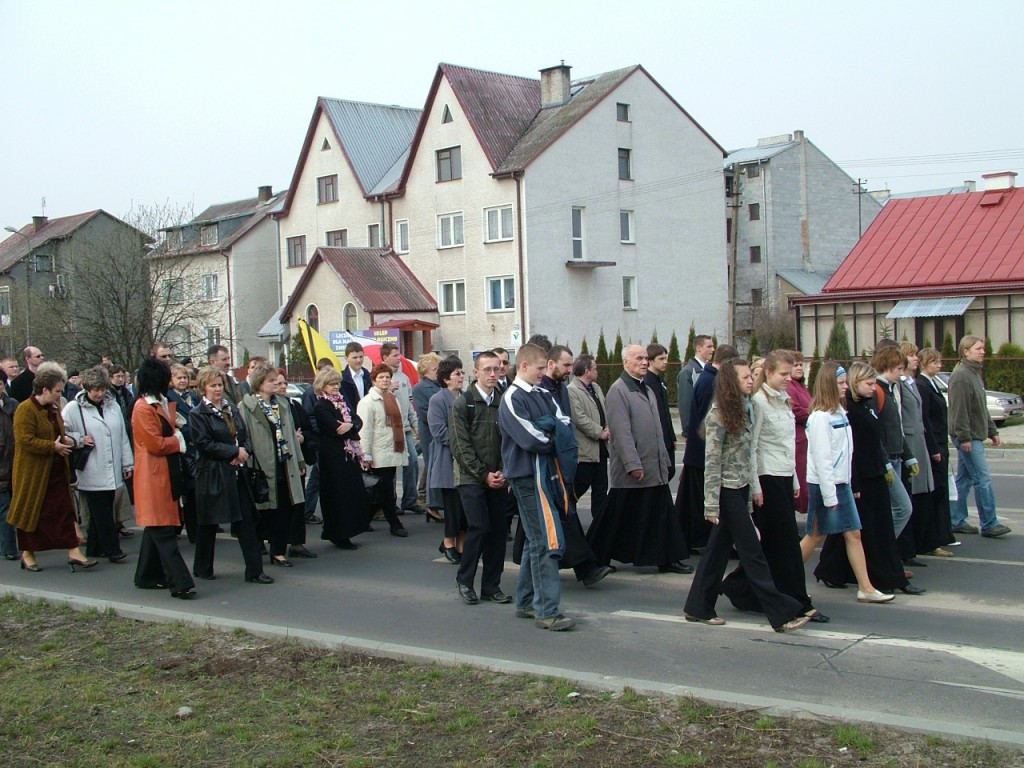 Biały Marsz dla Papieża Jana Pawła II - 2005 r. - zdjęcie #63 - eOstroleka.pl