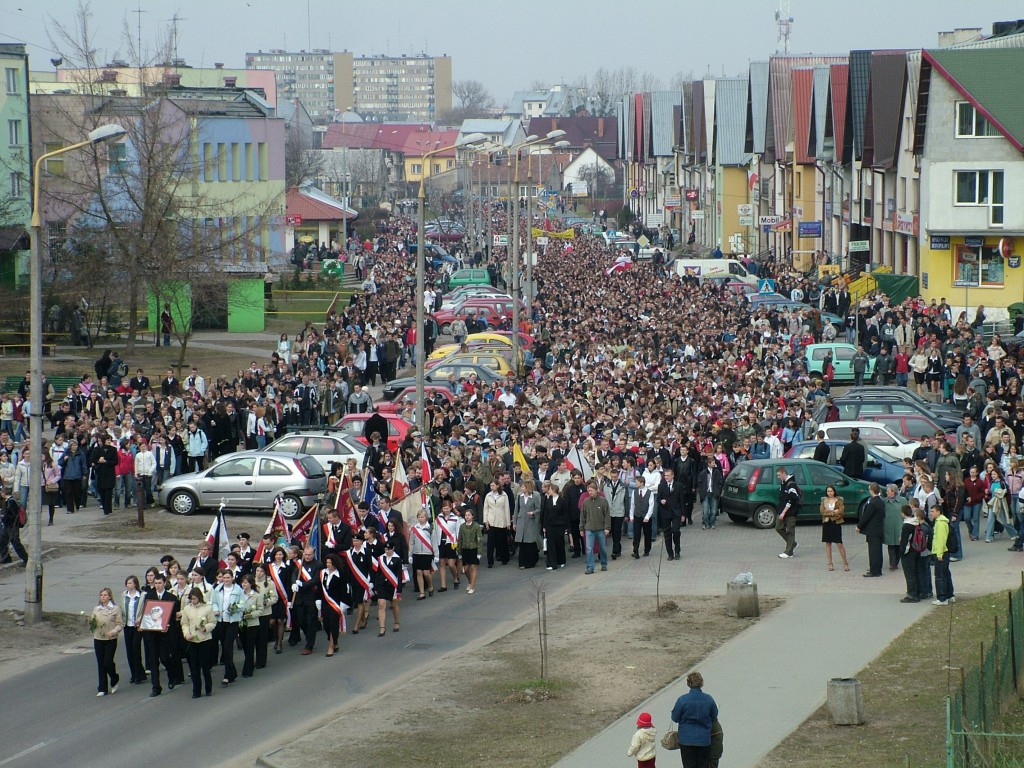 Biały Marsz dla Papieża Jana Pawła II - 2005 r. - zdjęcie #74 - eOstroleka.pl