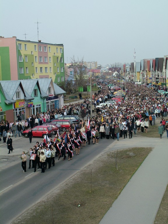 Biały Marsz dla Papieża Jana Pawła II - 2005 r. - zdjęcie #80 - eOstroleka.pl