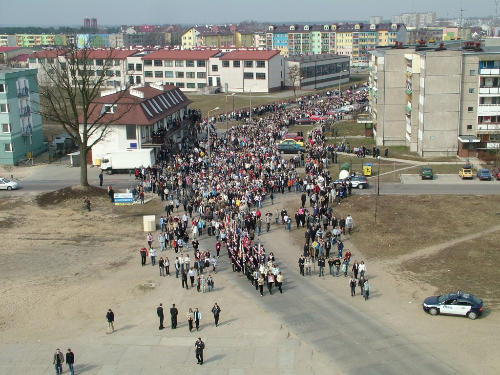 Biały Marsz dla Papieża Jana Pawła II - 2005 r. - zdjęcie #87 - eOstroleka.pl