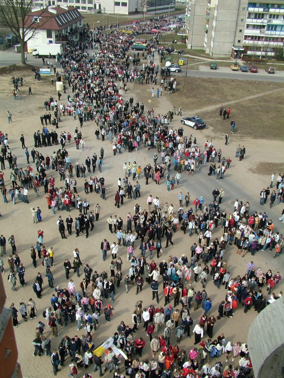 Biały Marsz dla Papieża Jana Pawła II - 2005 r. - zdjęcie #98 - eOstroleka.pl