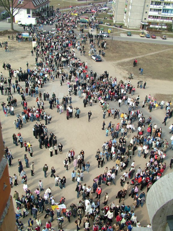 Biały Marsz dla Papieża Jana Pawła II - 2005 r. - zdjęcie #99 - eOstroleka.pl