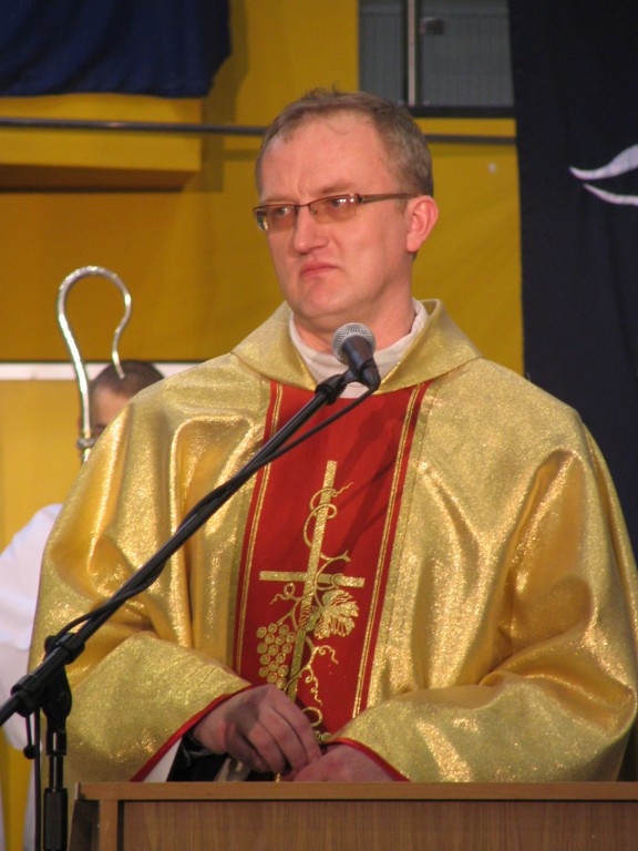 III Ostrołęckie Spotkania Charyzmatyczne - zdjęcie #17 - eOstroleka.pl