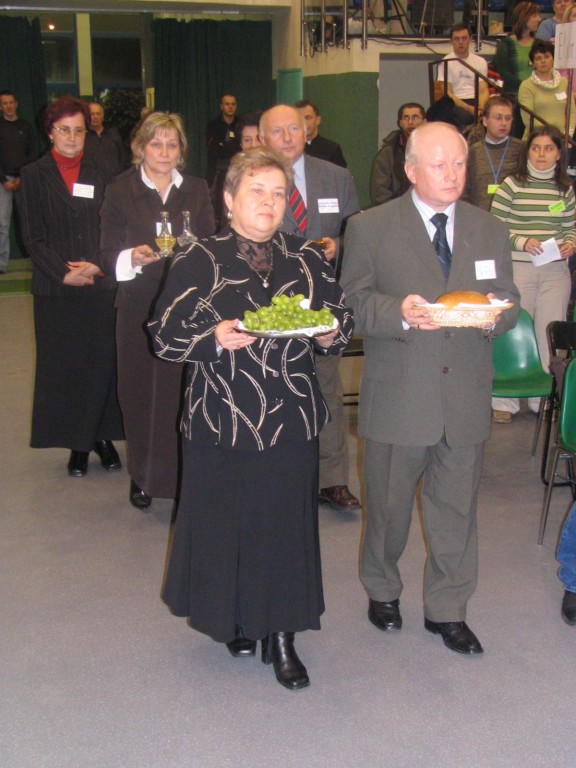 III Ostrołęckie Spotkania Charyzmatyczne - zdjęcie #7 - eOstroleka.pl