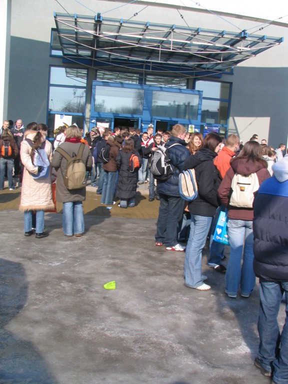 Targi edukacyjne w Ostrołęce - 2006 - zdjęcie #2 - eOstroleka.pl