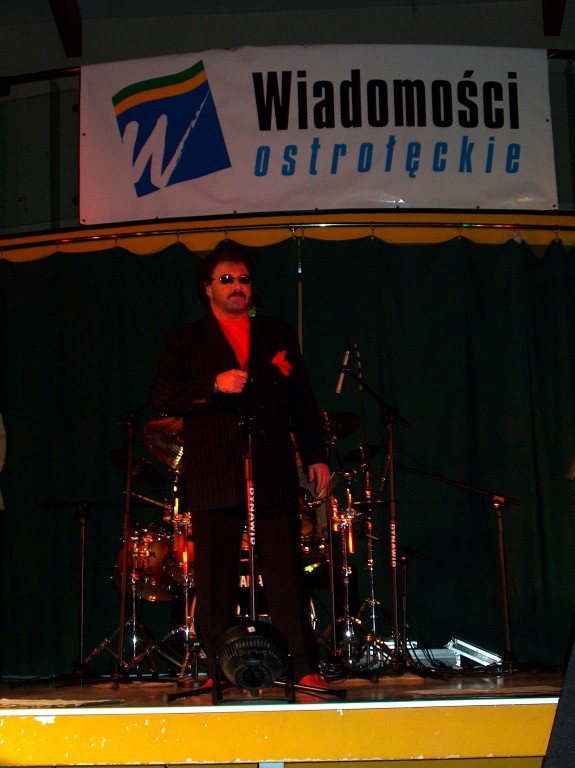 Koncert Krzysztofa Krawczyka w Ostrołęce - 2003 - zdjęcie #1 - eOstroleka.pl