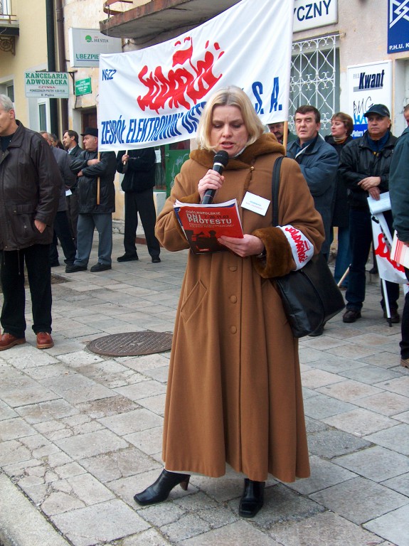 Protest Solidarności przeciwko rządom SLD - listopad 2003 - zdjęcie #15 - eOstroleka.pl