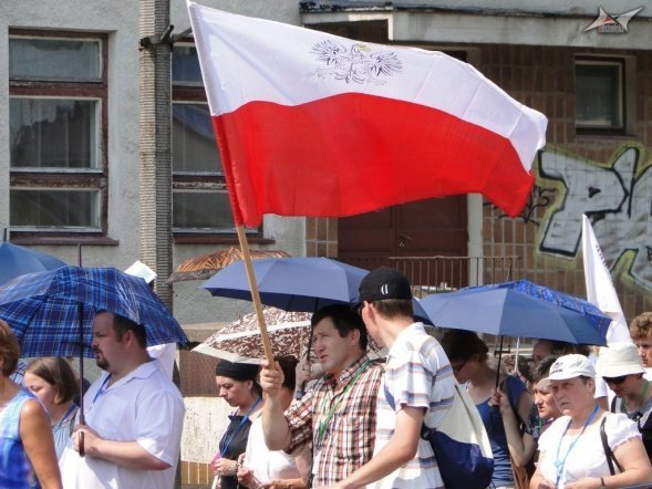 Marsz dla Jezusa i Msza św. o uzdrowienie (15.08.2010) - zdjęcie #14 - eOstroleka.pl