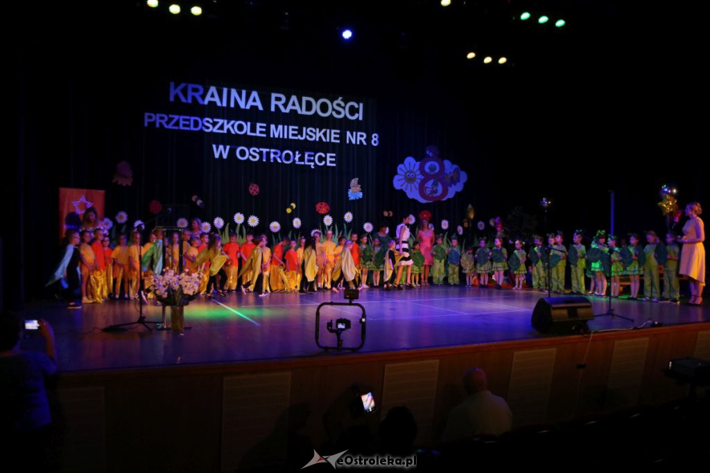 Nadanie imienia Przedszkolu Miejskiemu nr Kraina Radości [12.06.2019] - zdjęcie #41 - eOstroleka.pl