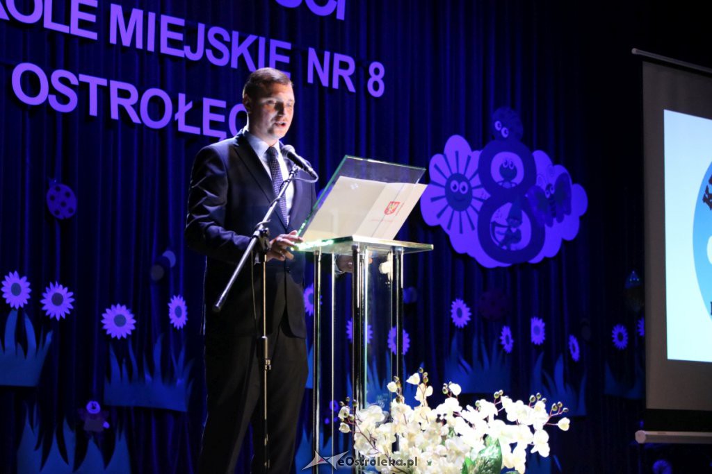 Nadanie imienia Przedszkolu Miejskiemu nr Kraina Radości [12.06.2019] - zdjęcie #6 - eOstroleka.pl