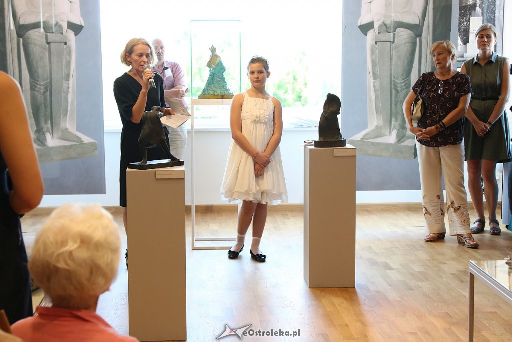 Wernisaż wystawy „W świecie rzeźb Romualda Zerycha” w ostrołęckim muzeum [14.06.2019] - zdjęcie #23 - eOstroleka.pl