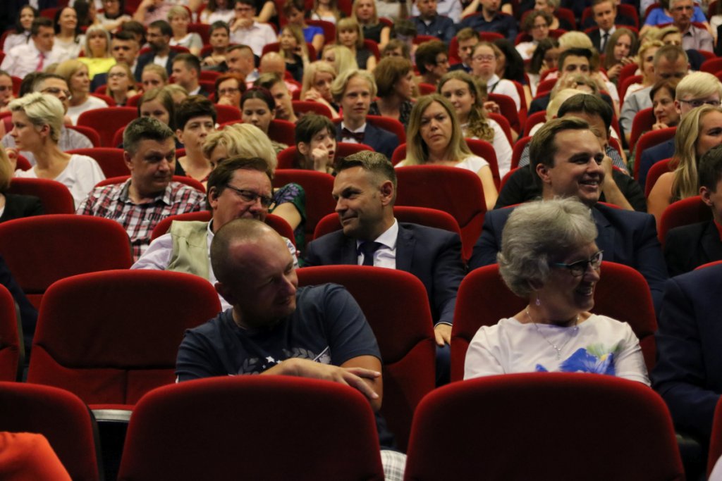 XII Samorządowa Gala Uczniowska [17.06.2019] - zdjęcie #89 - eOstroleka.pl