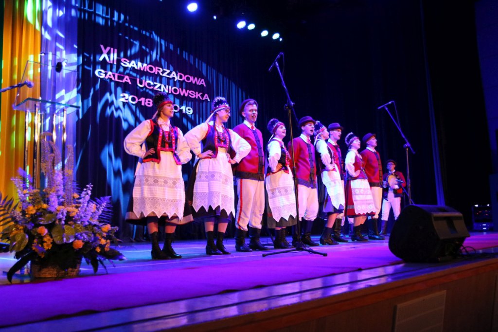 XII Samorządowa Gala Uczniowska [17.06.2019] - zdjęcie #75 - eOstroleka.pl