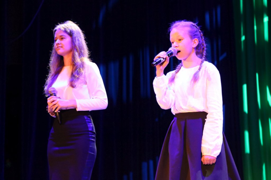 XII Samorządowa Gala Uczniowska [17.06.2019] - zdjęcie #30 - eOstroleka.pl