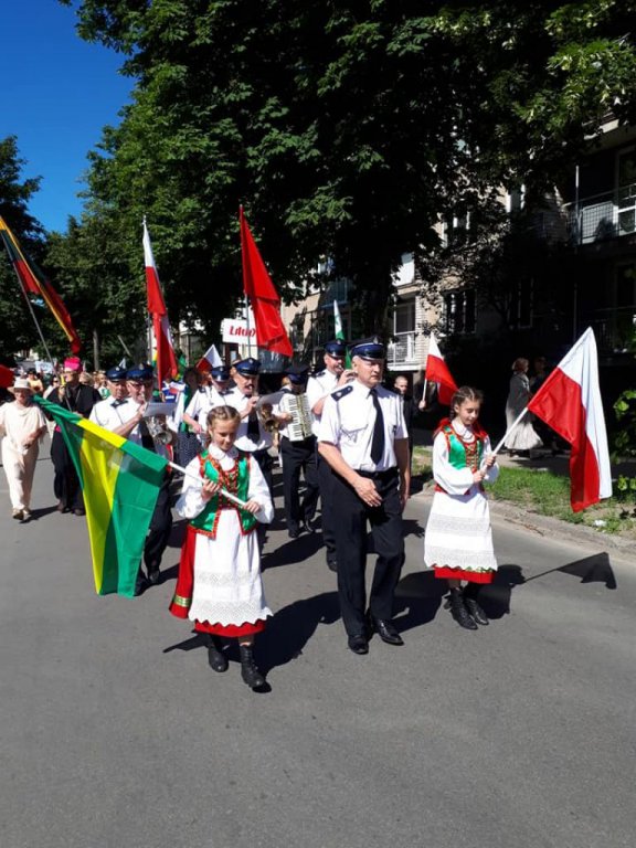 Strażacy ochotnicy z Kadzidła i Kurpianka na Dniach Kultury Polskiej na Litwie [ZDJĘCIA] - zdjęcie #3 - eOstroleka.pl