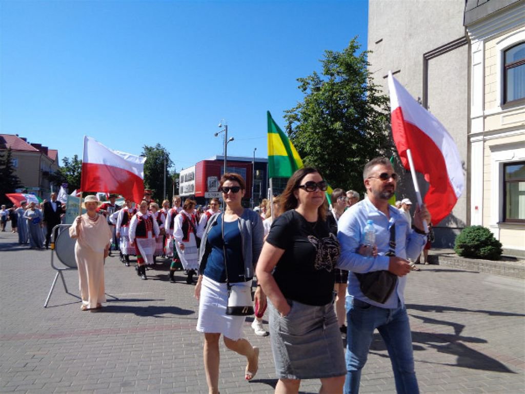 Strażacy ochotnicy z Kadzidła i Kurpianka na Dniach Kultury Polskiej na Litwie [ZDJĘCIA] - zdjęcie #5 - eOstroleka.pl