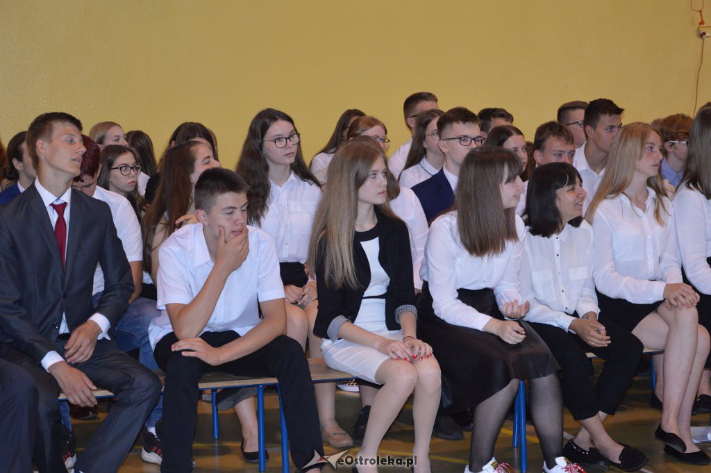 Zakończenie roku szkolnego w SP Nr 3 [19.06.2019] - zdjęcie #95 - eOstroleka.pl