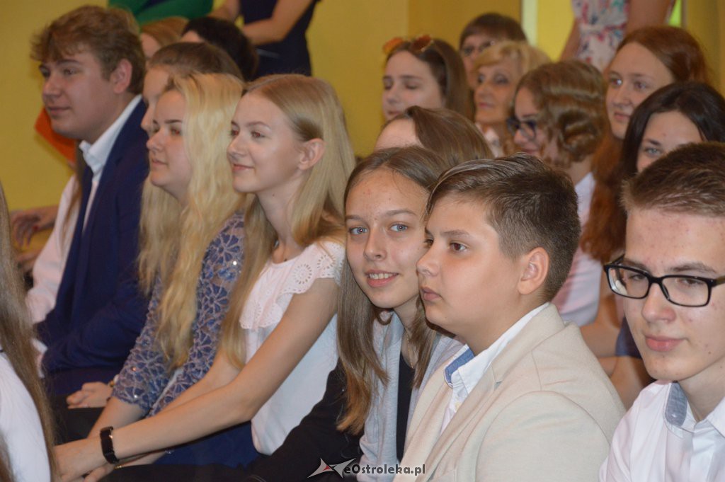 Zakończenie roku szkolnego w SP Nr 3 [19.06.2019] - zdjęcie #89 - eOstroleka.pl