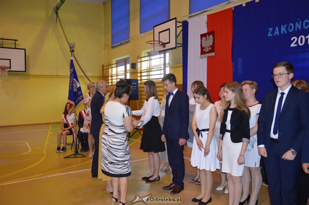 Zakończenie roku szkolnego w SP Nr 3 [19.06.2019] - zdjęcie #75 - eOstroleka.pl