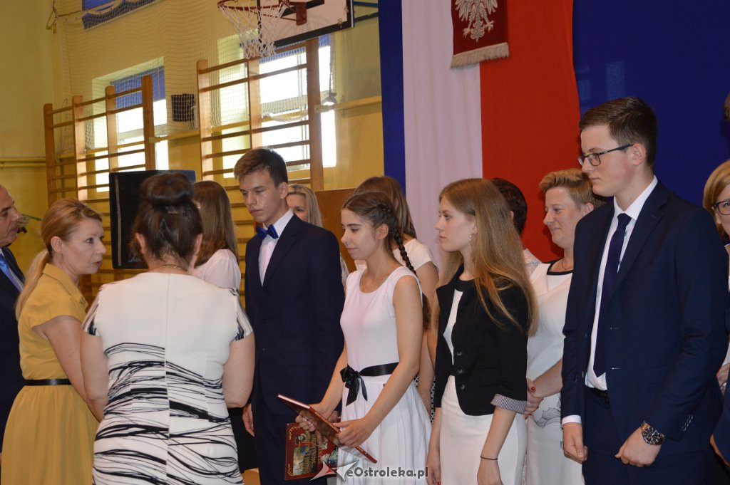 Zakończenie roku szkolnego w SP Nr 3 [19.06.2019] - zdjęcie #73 - eOstroleka.pl