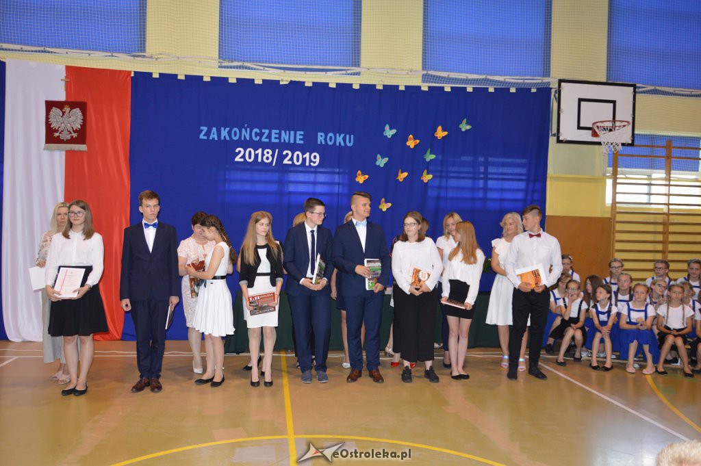 Zakończenie roku szkolnego w SP Nr 3 [19.06.2019] - zdjęcie #60 - eOstroleka.pl
