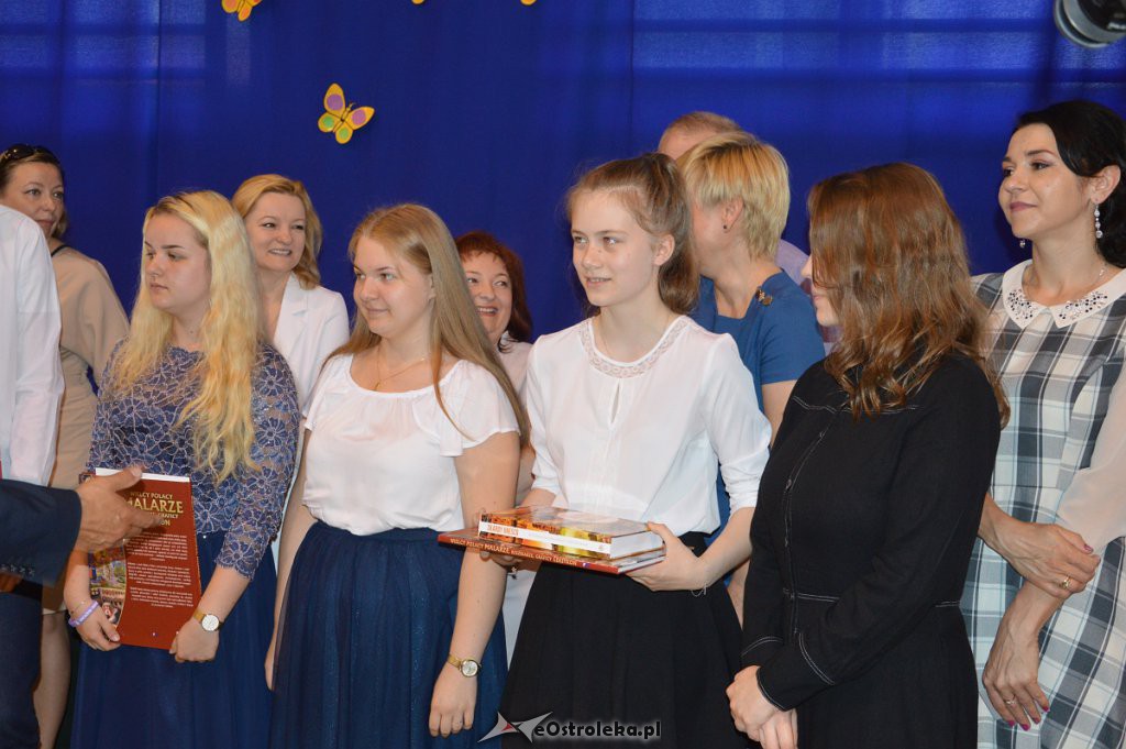 Zakończenie roku szkolnego w SP Nr 3 [19.06.2019] - zdjęcie #36 - eOstroleka.pl