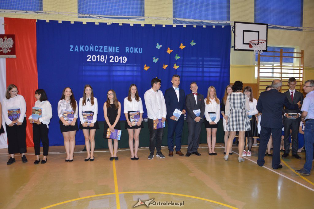 Zakończenie roku szkolnego w SP Nr 3 [19.06.2019] - zdjęcie #11 - eOstroleka.pl