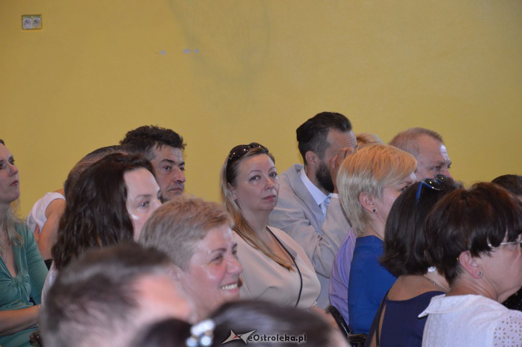 Zakończenie roku szkolnego w SP Nr 3 [19.06.2019] - zdjęcie #8 - eOstroleka.pl