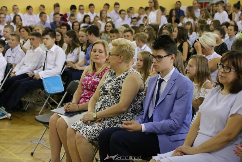 Zakończenie roku szkolnego w SP nr 6 [19.06.2019] - zdjęcie #11 - eOstroleka.pl