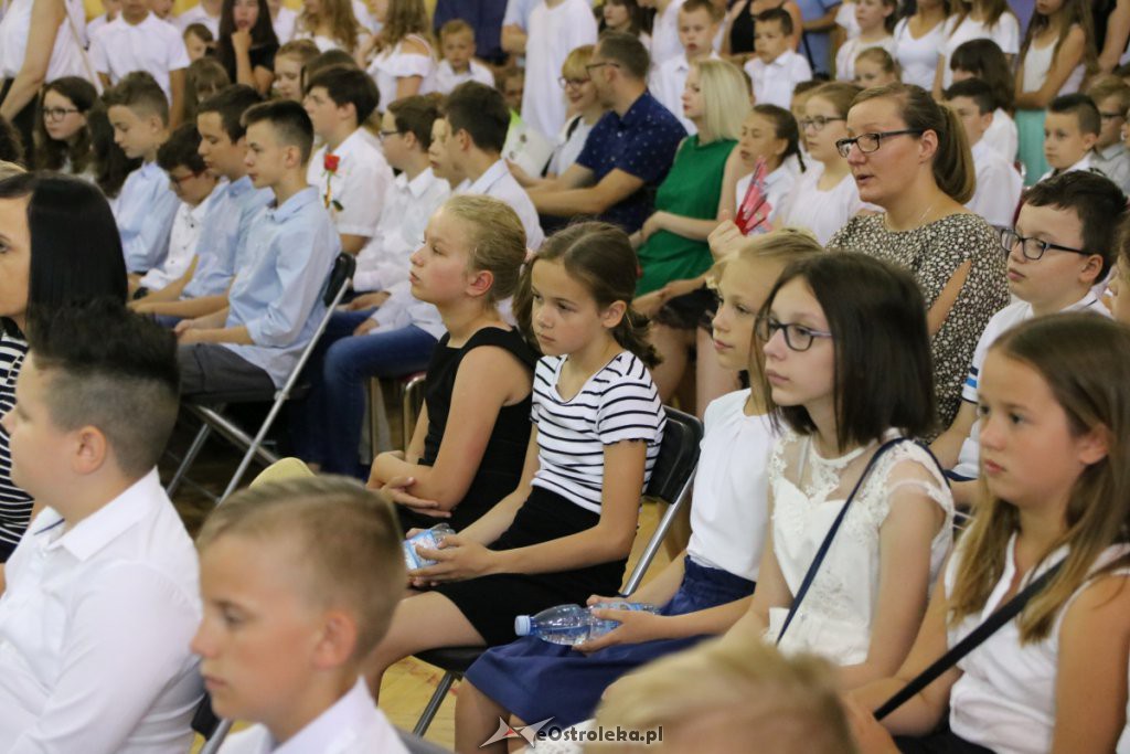 Zakończenie roku szkolnego w SP nr 6 [19.06.2019] - zdjęcie #21 - eOstroleka.pl