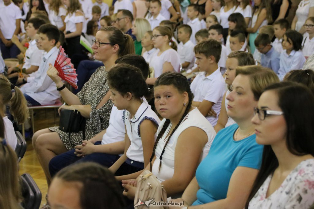 Zakończenie roku szkolnego w SP nr 6 [19.06.2019] - zdjęcie #24 - eOstroleka.pl