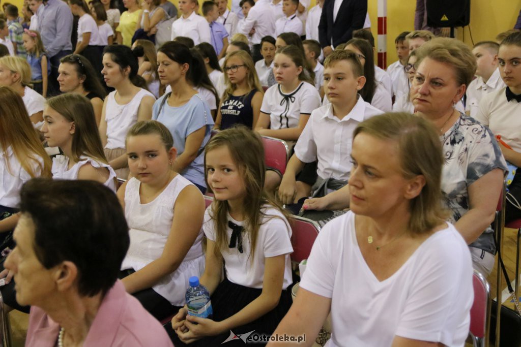 Zakończenie roku szkolnego w SP nr 6 [19.06.2019] - zdjęcie #25 - eOstroleka.pl
