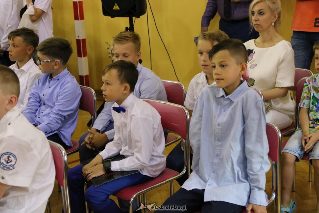 Zakończenie roku szkolnego w SP nr 6 [19.06.2019] - zdjęcie #58 - eOstroleka.pl