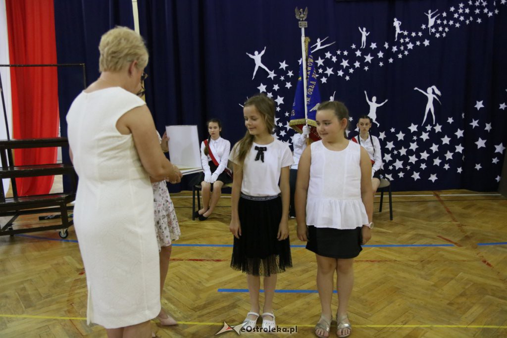 Zakończenie roku szkolnego w SP nr 6 [19.06.2019] - zdjęcie #12 - eOstroleka.pl