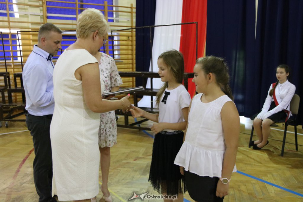 Zakończenie roku szkolnego w SP nr 6 [19.06.2019] - zdjęcie #11 - eOstroleka.pl