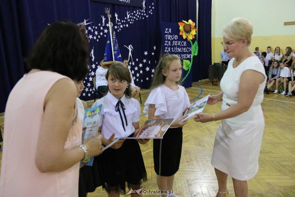 Zakończenie roku szkolnego w SP nr 6 [19.06.2019] - zdjęcie #5 - eOstroleka.pl